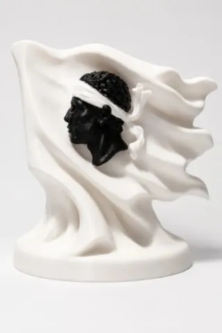 Bandera, figurine corse 3D avec Testa Mora et drapeau corse bandera-figurine-corse-3d-testa-mora-drapeau-corse-face.webp